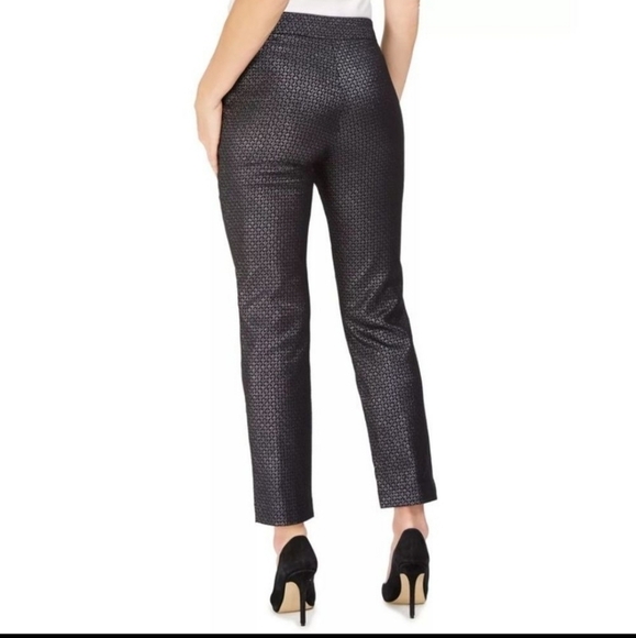 JM Collection Women's Pull- On Foil Jacquard Pants - Picture 2 of 10